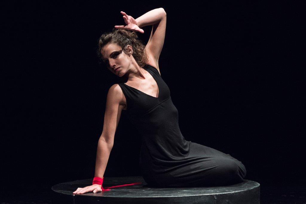 ANTIGONE, MONOLOGO PER UNA DONNA SOLA