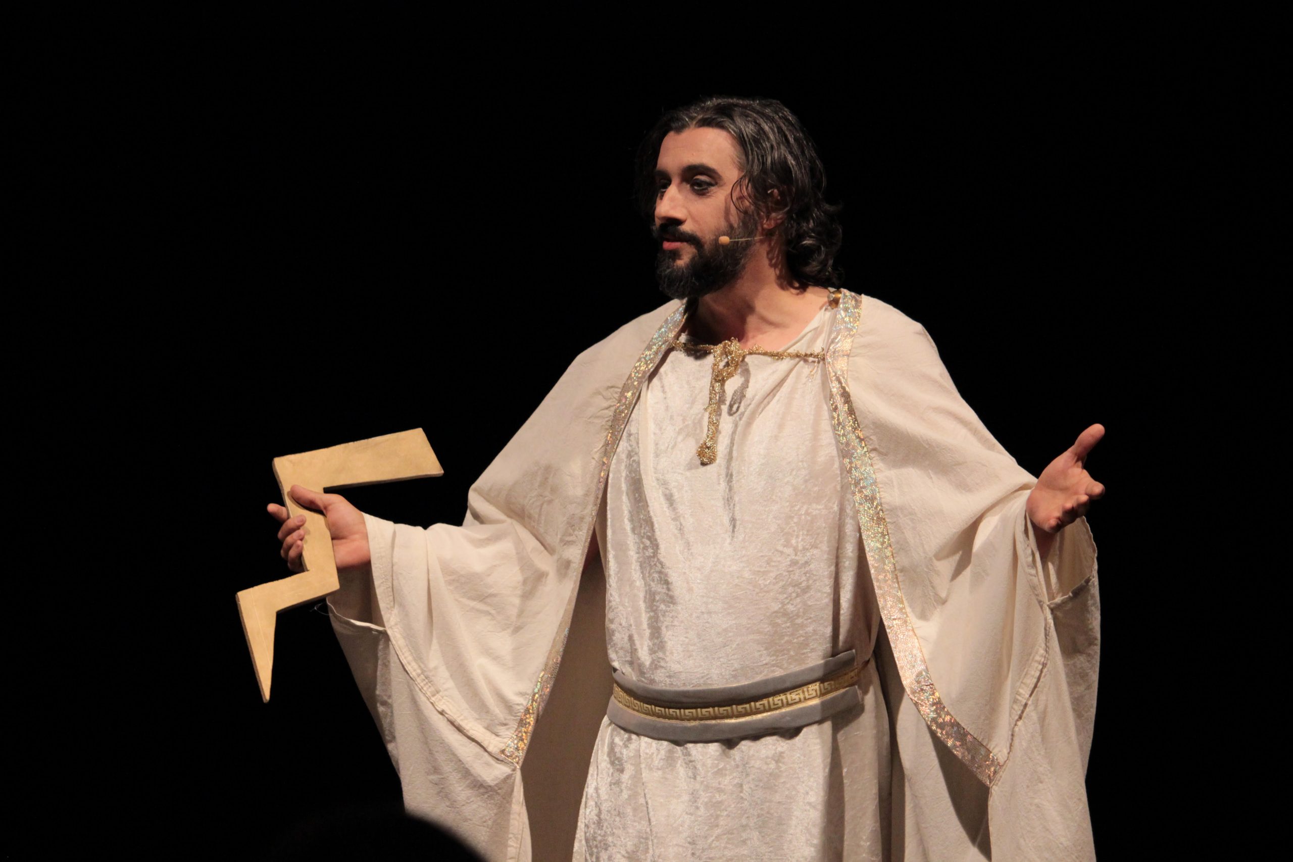 Il Teatro Duse di Bologna riparte dai bambini