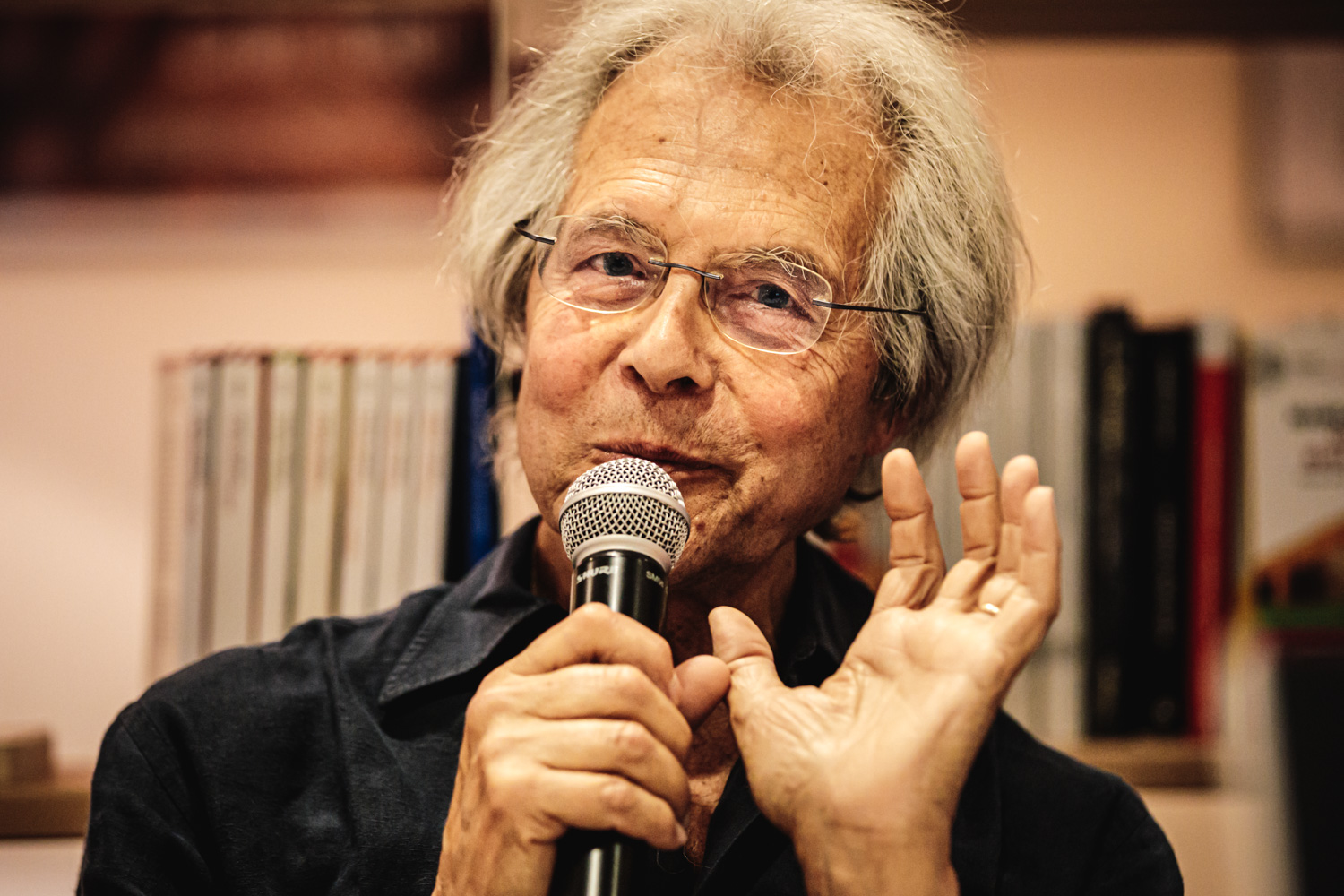 Giuliano Scabia