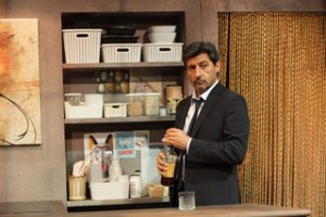 A testa in gi&ugrave;