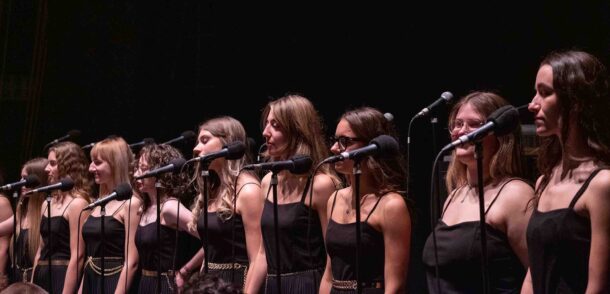 Art Voice Christmas Songs 2022