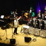 Oddi e ials Jazz big Band