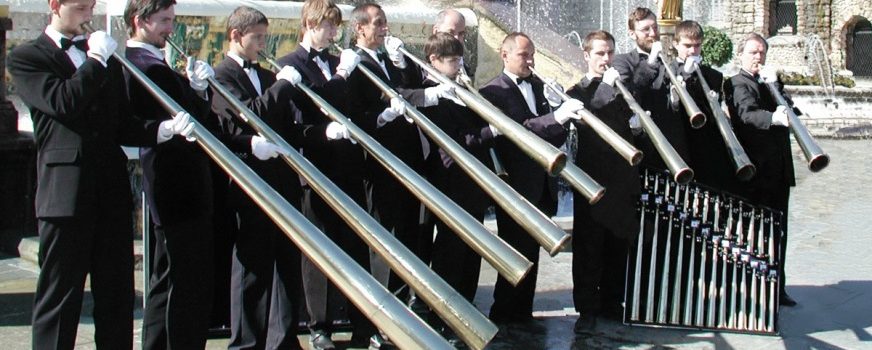 Russian Horn Orchestra