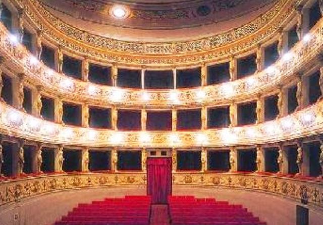 Stagione teatrale